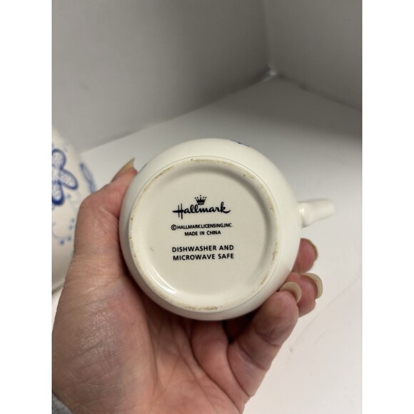 Extremely Rare Hallmark Teapot, Sugar Bowl, Creamer Set EUC!! - Picture 8 of 14